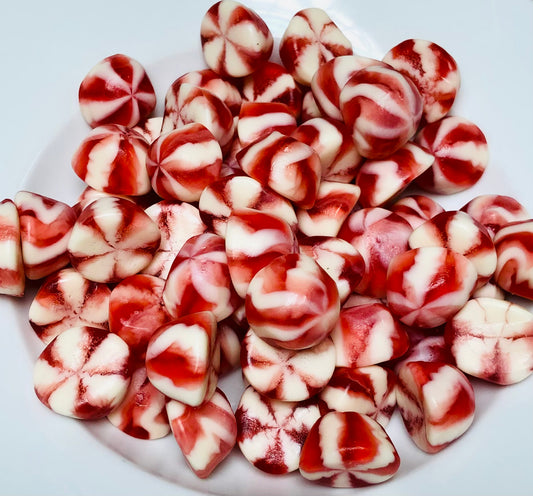 Strawberry Twist Kisses 100g